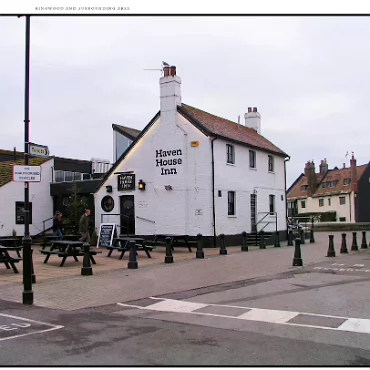 Christchurch Harbour Just down the road from Ringwood is the area called Mudiford. I think you'll understand the name!